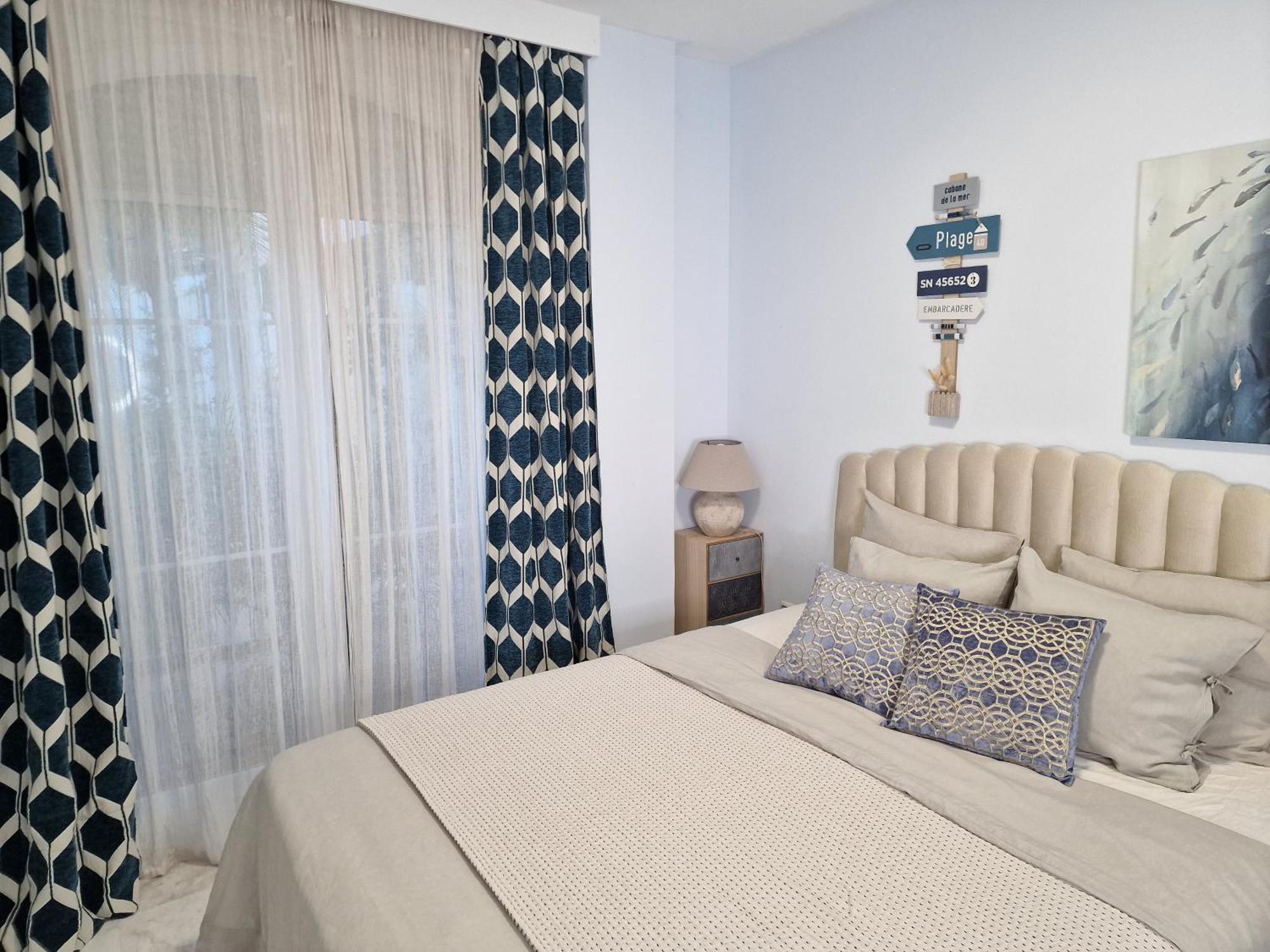 شقة Sun & Palms - Cozy Flat In Quiet Neighbourhood With A Great Pool Area مالقة المظهر الخارجي الصورة