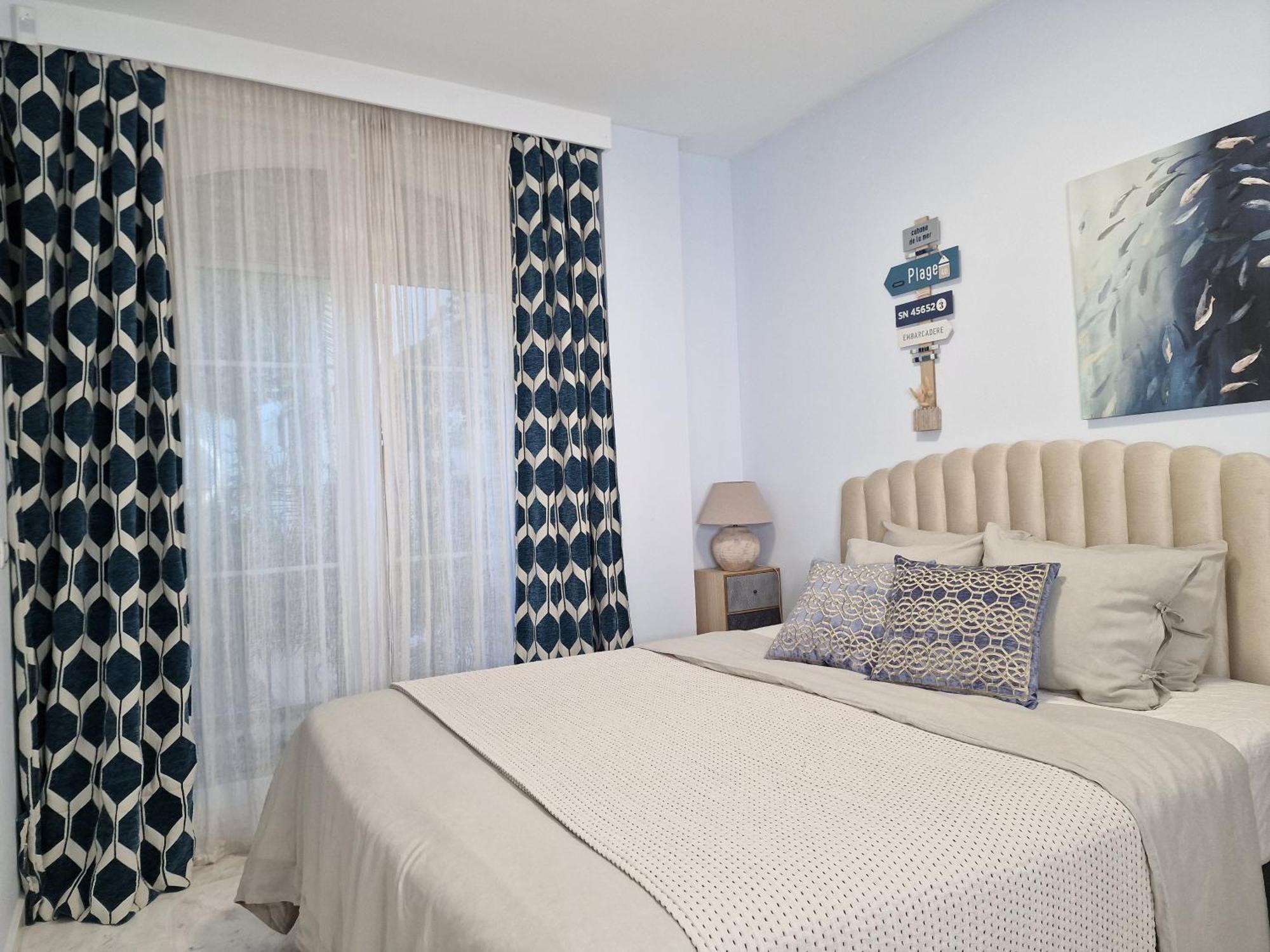 شقة Sun & Palms - Cozy Flat In Quiet Neighbourhood With A Great Pool Area مالقة المظهر الخارجي الصورة