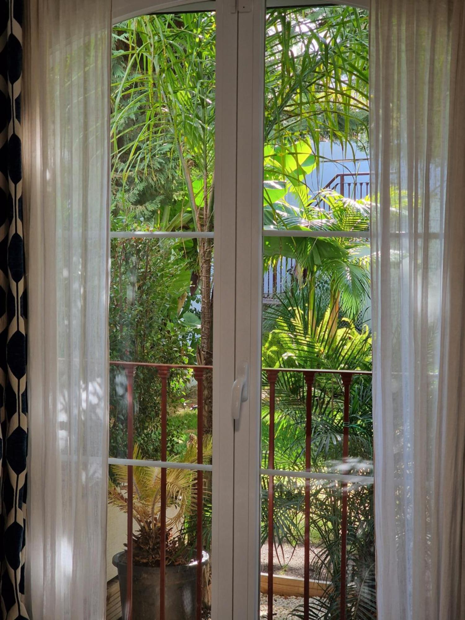شقة Sun & Palms - Cozy Flat In Quiet Neighbourhood With A Great Pool Area مالقة المظهر الخارجي الصورة
